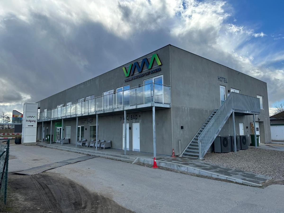 Hotel Vojens Motorsport Arena Extérieur photo