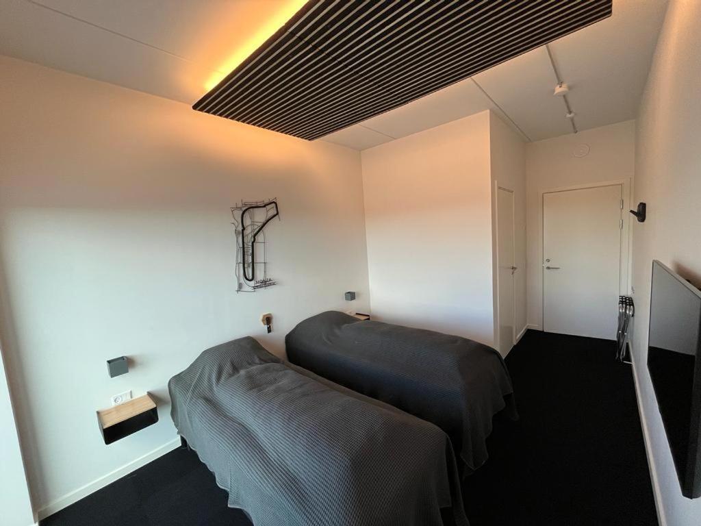 Hotel Vojens Motorsport Arena Extérieur photo